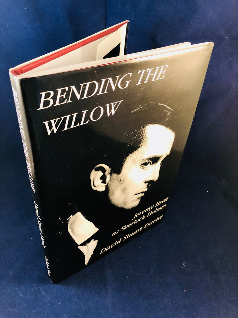 Bending The Willow, Jeremy Brett as Sherlock Holmes, Calabash