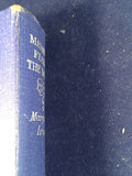 Margaret Irwin - Madame Fears the Dark, Chatto & Windus 1935, 1st Edition