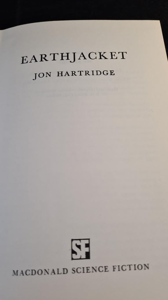 Jon Hartridge - Earthjacket, Macdonald, 1970