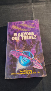 Jack Stoneley - Is Anyone Out There? Star Books, 1975, Paperbacks