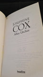 Josephine Cox - Alley Urchin, Headline, 2015, Paperbacks