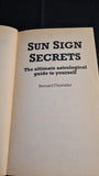 Bernard Fitzwalter - Sun Sign Secrets, Diamond Books, 1993, Paperbacks