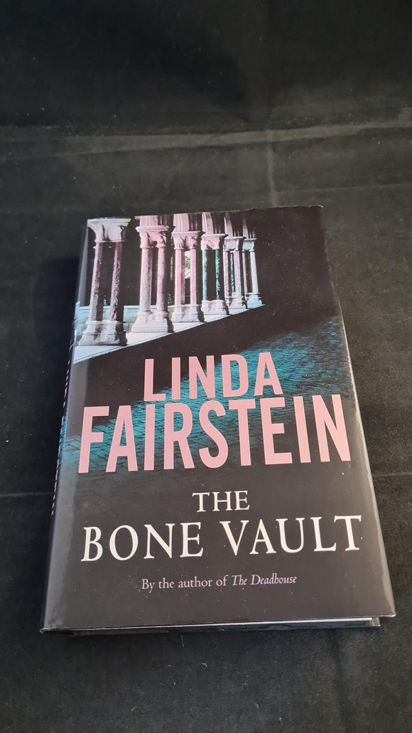 Linda Fairstein - The Bone Vault, BCA, 2003