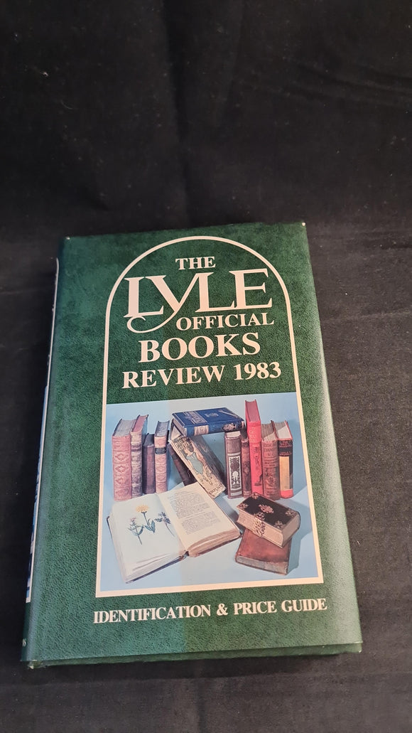 Liz Taylor - The Lyle Official Books Review 1983, Lyle Publications, 1982