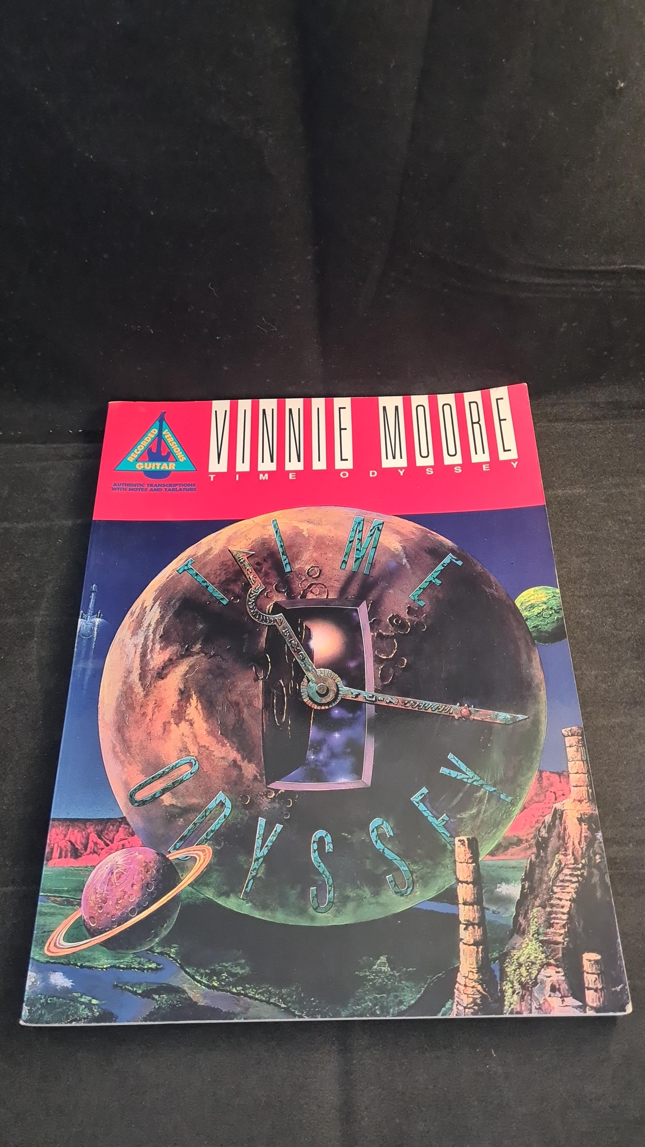 高評価の贈り物 Vinnie Moore Richard – 1989 Leonard, Hal Odyssey, Time - 洋書
