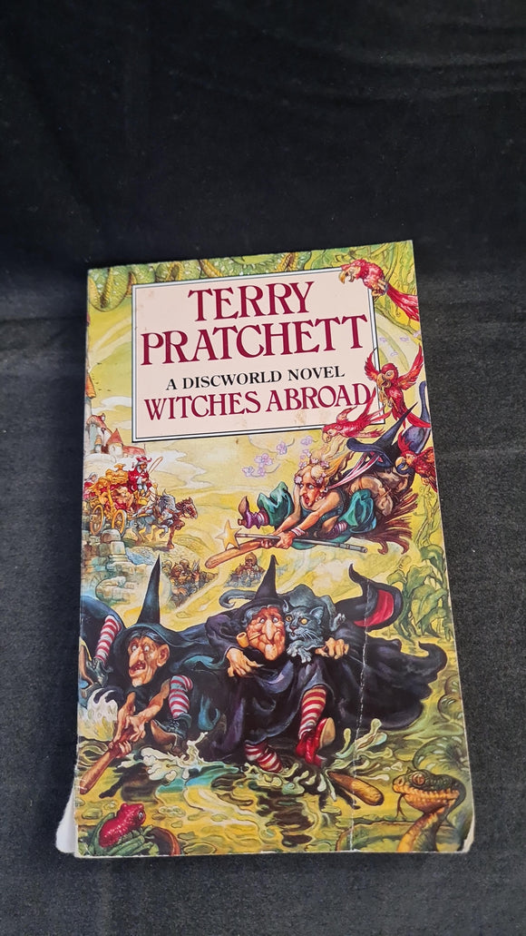 Terry Pratchett - Witches Abroad, Corgi Books, 1998, Paperbacks