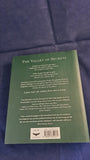 Charmian Hussey - The Valley of Secrets, Saint Piran Press, 2004, Paperbacks