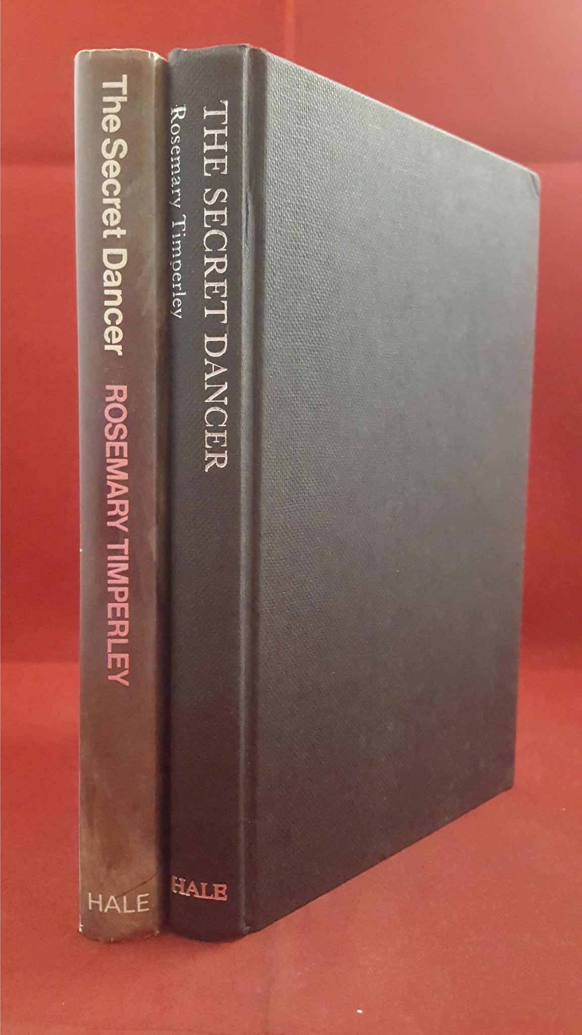 Rosemary Timperley The Secret Dancer, Robert Hale, 1981 Richard