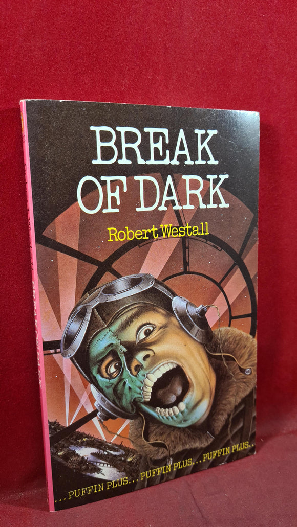 Robert Westall - Break Of Dark, Puffin Books, 1985, Paperbacks