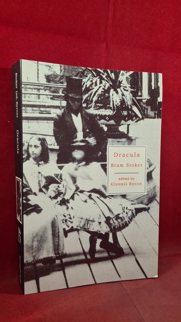 Glennis Byron - Bram Stoker - Dracula, Broadview Literary Texts, 2000, Paperbacks