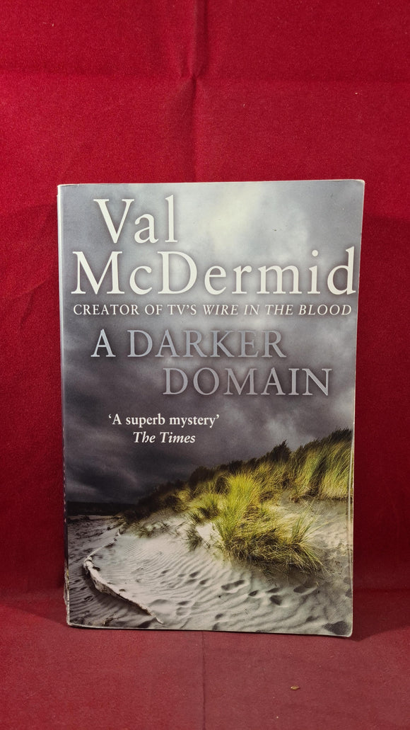 Val McDermid - A Darker Domain, Harper, 2009, Paperbacks