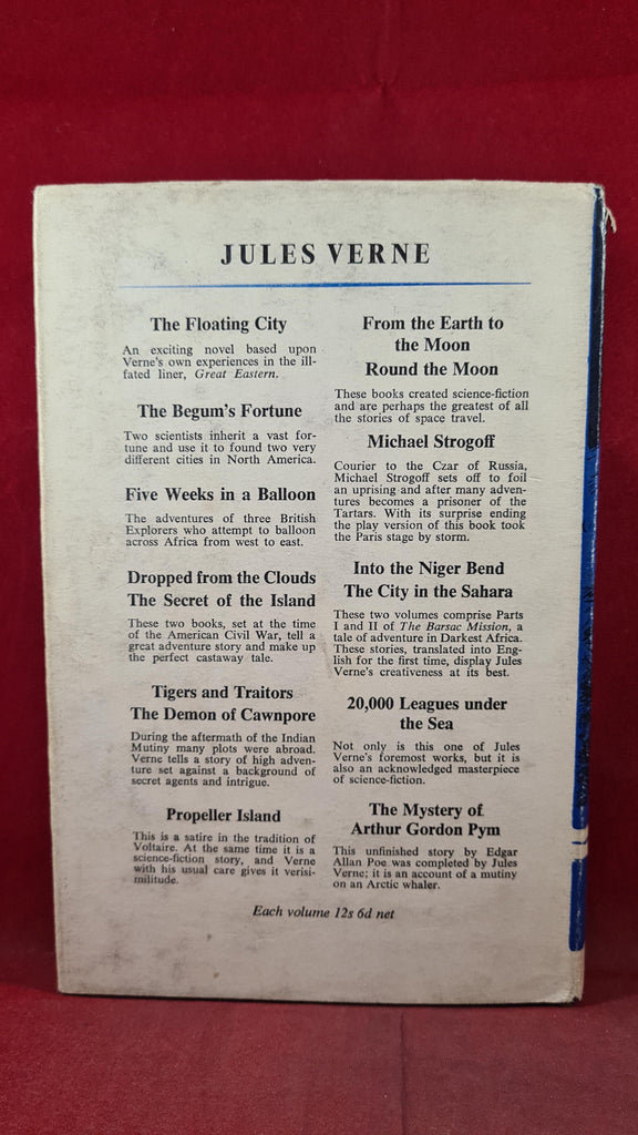 Edgar Allan Poe & Jules Mystery of Arthur Gordon Pym, Arco
