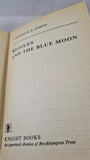 Captain W E Johns - Biggles & The Blue Moon, Knight, 1973, Paperbacks