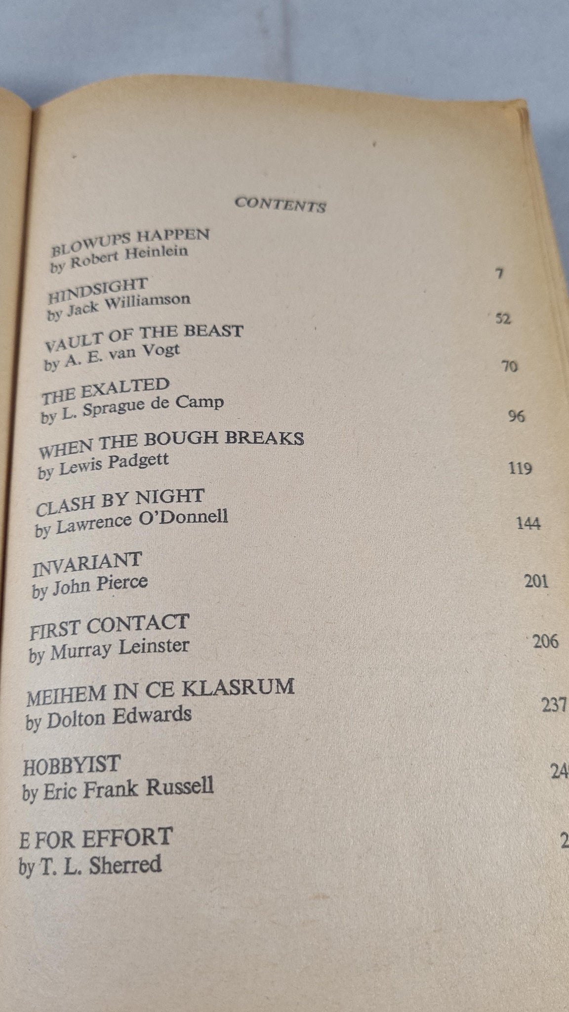 John W Campbell Jr. The First Astounding Science Fiction Anthology