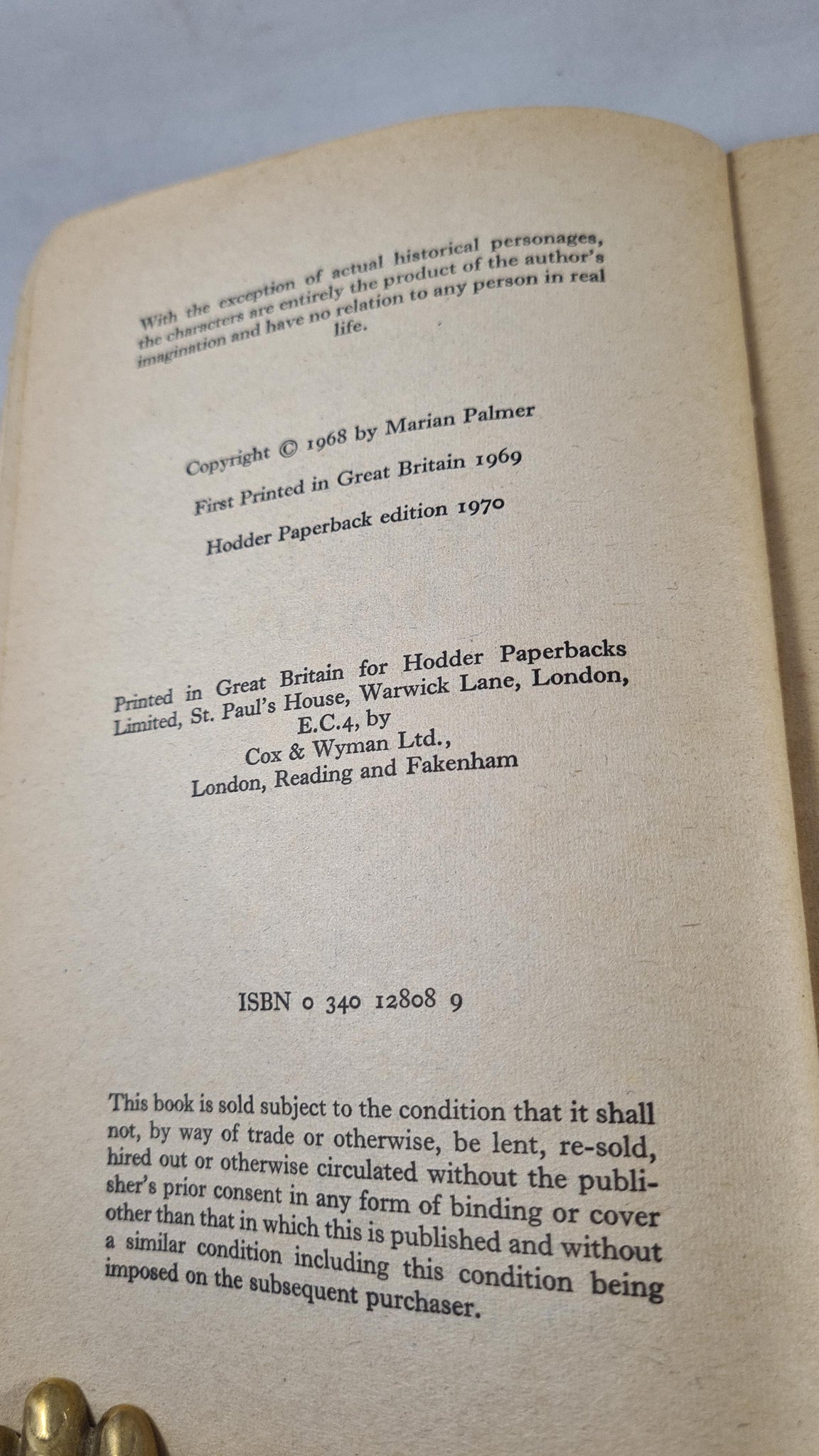 Marion Palmer The White Boar, Hodder Paperbacks, 1970 Richard Dalby