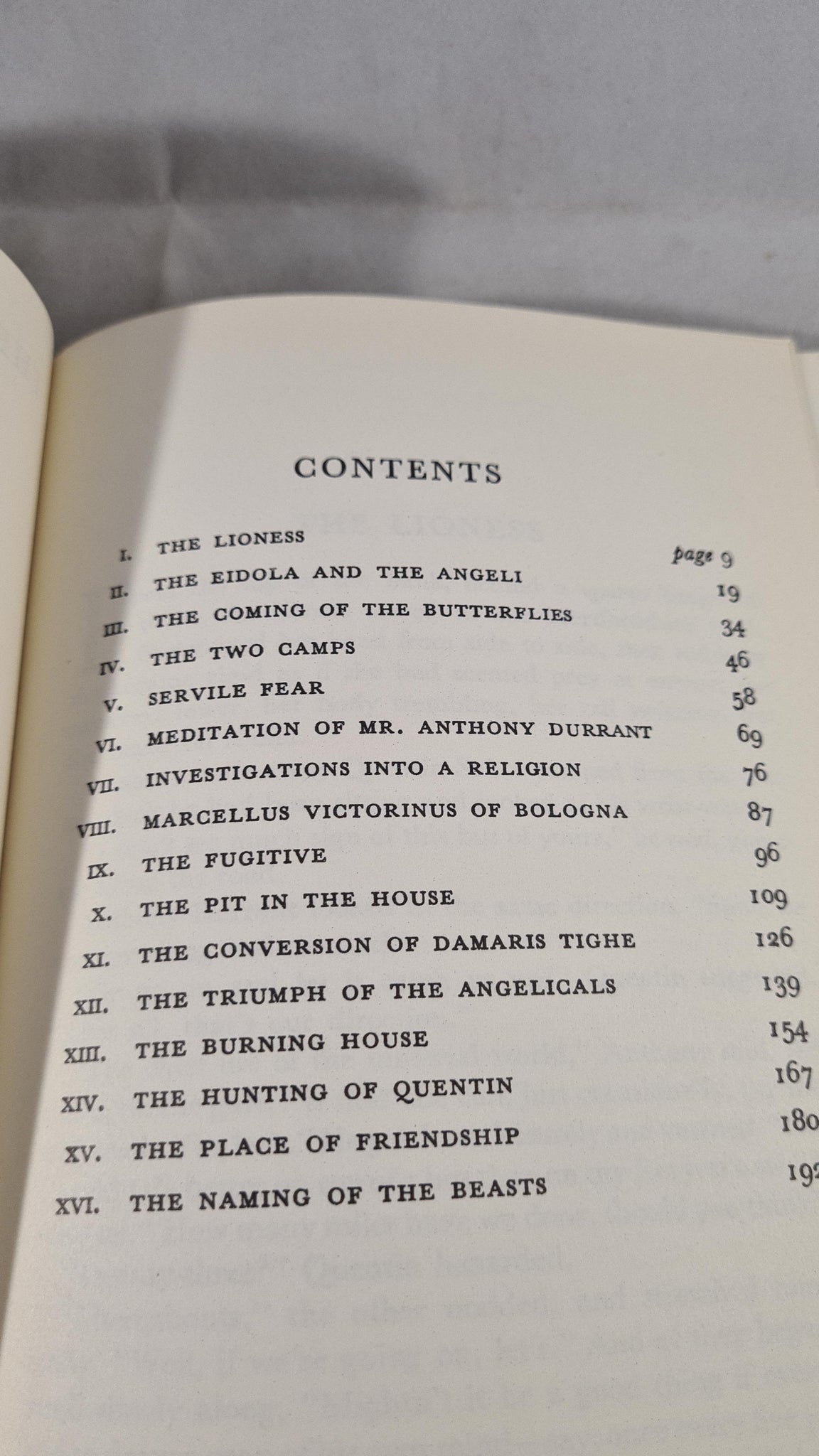 Charles Williams The Place of the Lion, Faber, 1965, Paperbacks