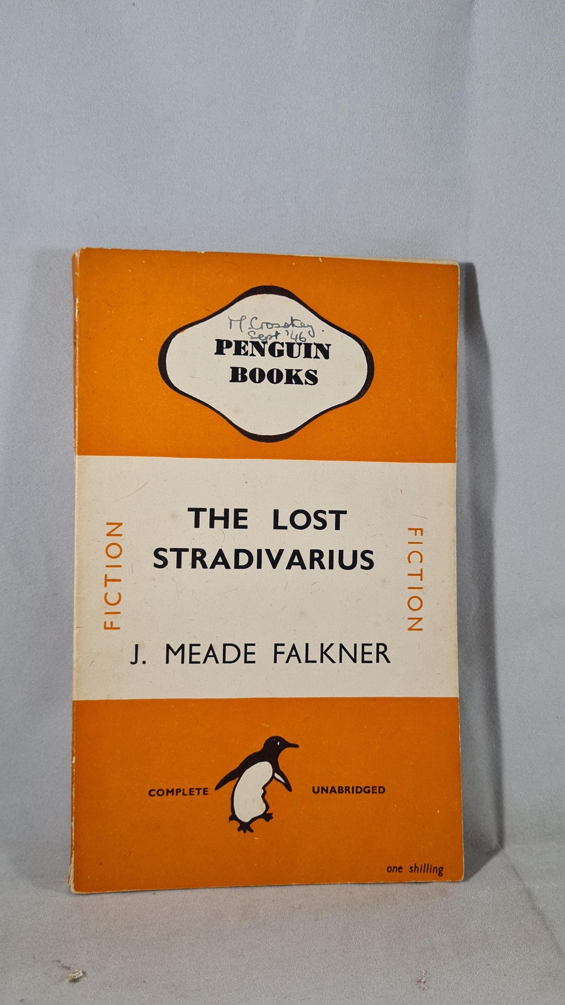 J Meade Falkner - The Lost Stradivarius, First Penguin Books, 1946, Pa