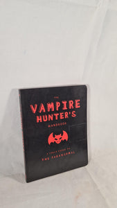 Erin Slonaker - The Vampire Hunter's Handbook, Penguin, 2001, First Edition, Paperbacks