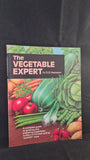 D G Hessayon - The Vegetable Expert, pbi Publications, 1985, signed, Paperbacks